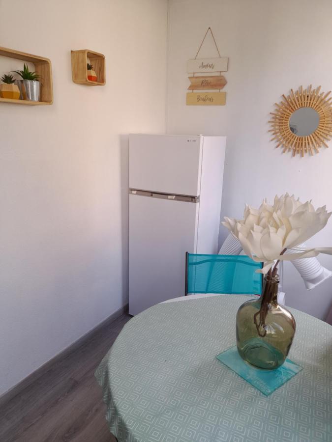 Studio Cabine Avec Loggia Agde Exterior foto